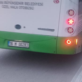 Yaşlı Amcaya Yapılan Saygısızlık Ve Rencide Edici Davranış