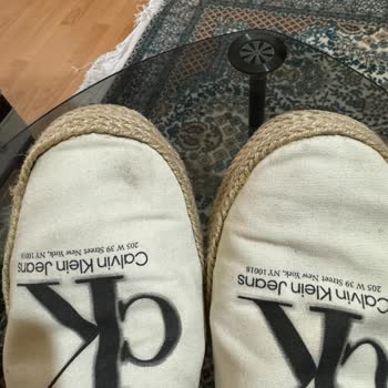 Calvin Klein Ayakkabının Dayanıklılık Sorunu