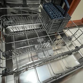 Samsung Bulaşık Makinesi Sepetleri Paslanıyor