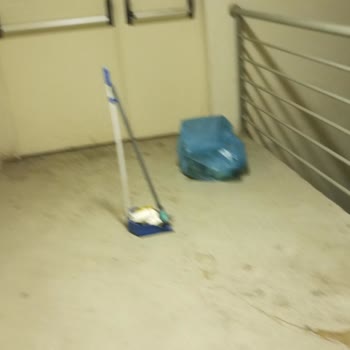 Akasya AVM'de Ayrımcılık Ve Zor Çalışma Koşulları