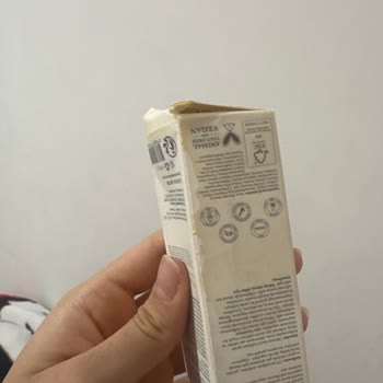 Gratis Sitesinden Kırık Gelen Göz Altı Serumu Hayal Kırıklığı Yarattı