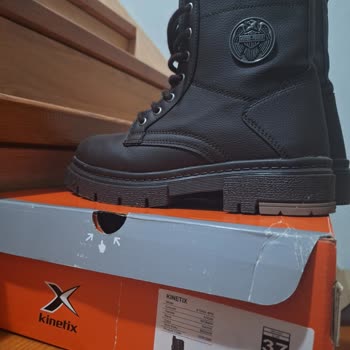 Ayakkabı Rahatsızlığı Ve Müşteri Memnuniyetsizliği