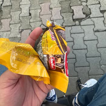 Tarihi Geçmemiş Kekin Bozuk Çıkması