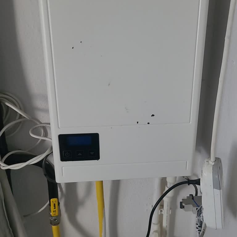 Elektrik Kesintileri Kombimi Bozdu, Sepaş İlgisiz Kaldı