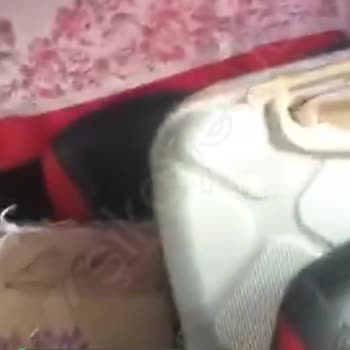 Öz Erciş Seyahat Fazla Bagaj Alıp Arka Koltuklara Bavul Koyulması