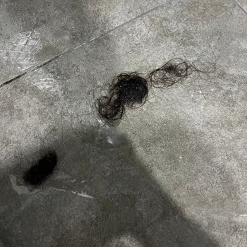 Yves Rocher Şampuanı Saç Dökülmesine Neden Oldu