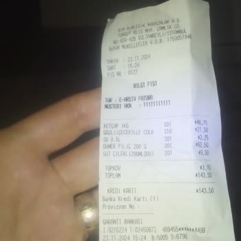 BİM'den Aldığımız Süt Bozuk Çıktı