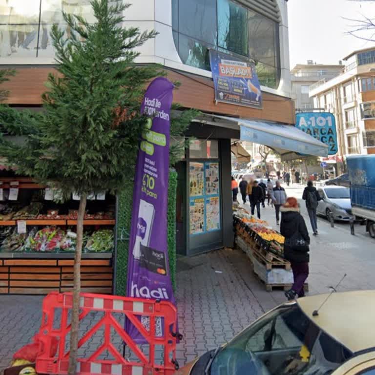 A101 Çalışanının Saygısız Davranışları Ve İlgisizliği