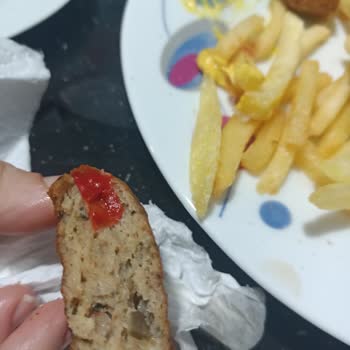 Banvit Piliç Köfteden Çıkan Gizemli Sıvı