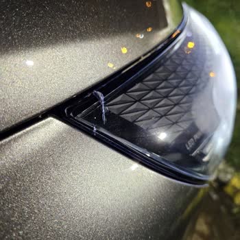 Renault Clio 5: Garanti Kapsamında Çözülemeyen Far Sorunu