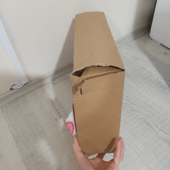Açılmış Kargo Ve Paketsiz Ürün Teslimatı: Müşteri Hakları İhlali