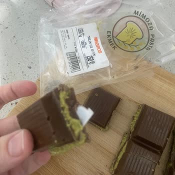Migros'tan Aldığım Çikolatadan Çıkan Plastik Parça Tehlikesi