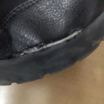 Skechers Botunda Beklenmedik Kalite Sorunu Ve Yetersiz Müşteri Hizmeti