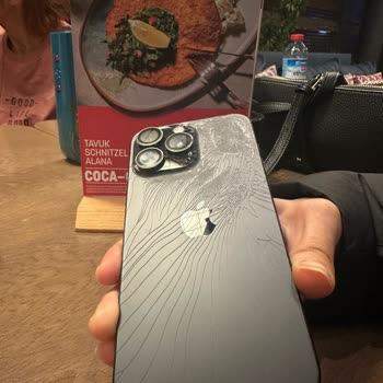 Sensör Arızası Yüzünden Kırılan Telefon