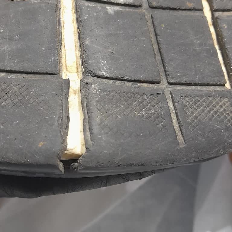 Kaliteli Diye Aldık, 2 Ayda Parçalandı