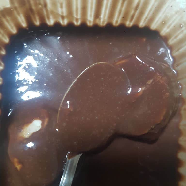 Eskimiş Çikolata Sosu Ve Kötü Müşteri Hizmeti
