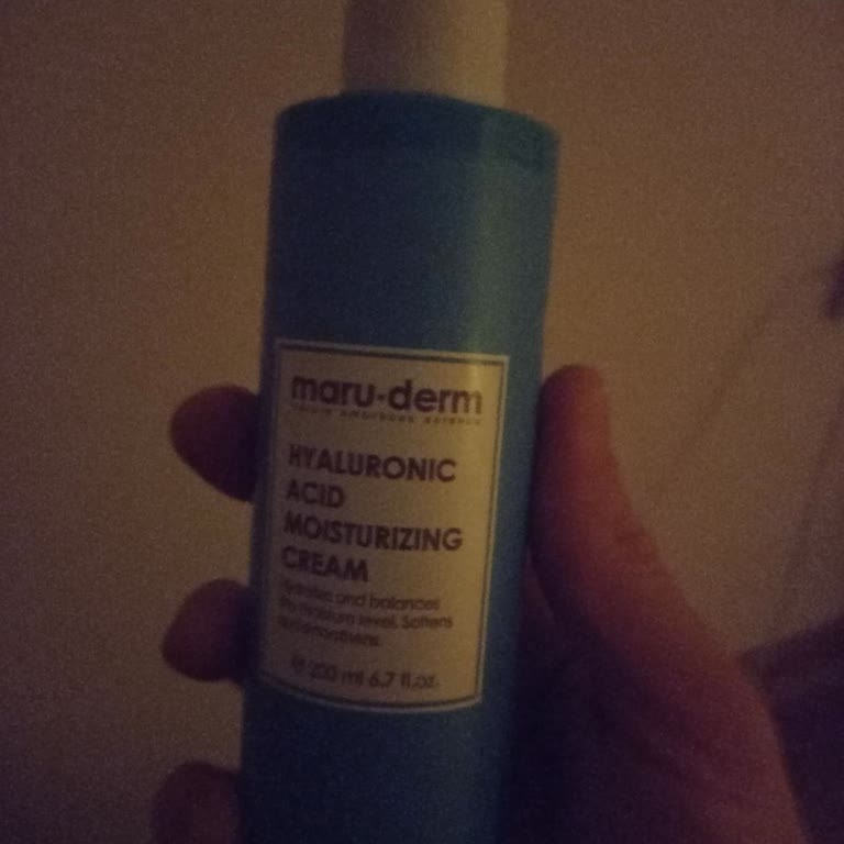 Maruderm Krem Yüzümde Akne Sorunlarına Yol Açtı