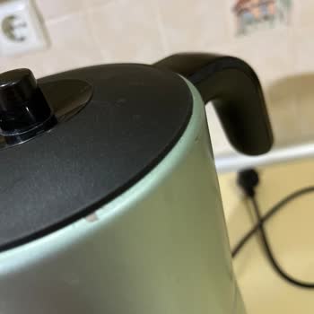 Migros'tan Aldığım Çaycı Soyuluyor!