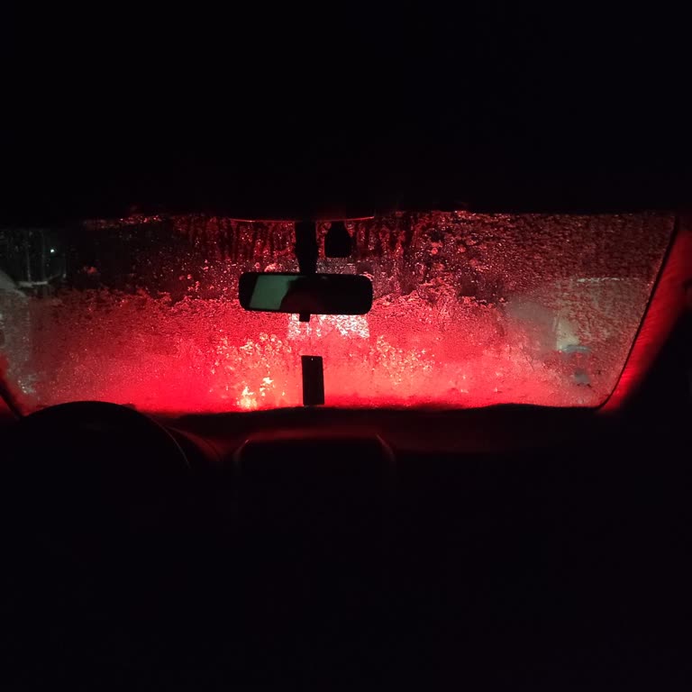 Kaza Nedeniyle Ankara-Bolu Yolunda Mahsur Kaldık, Yardım Bekliyoruz