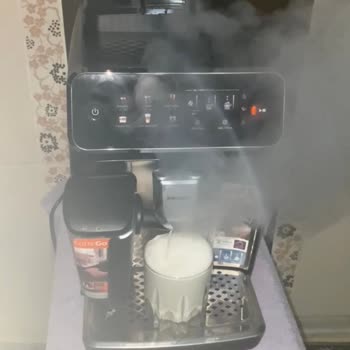 Yeni Alınan Kahve Makinesi Duman Ve Ses Sorunlarıyla Korkutuyor