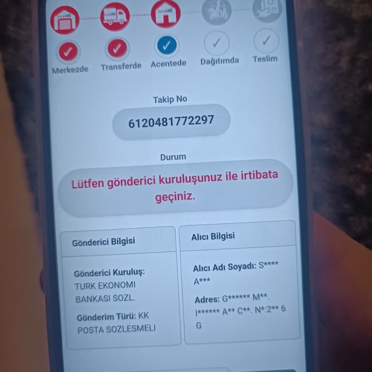 Kargo Teslimatında 1 Aylık Gecikme Ve İletişim Sorunu
