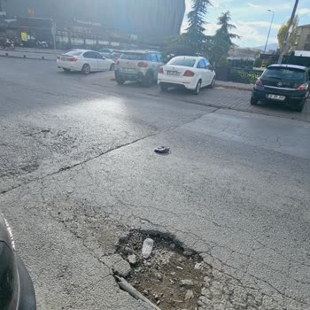 Açık Kablolar Ve Erişim Sorunları: Vatandaş Güvenliği Tehlikede