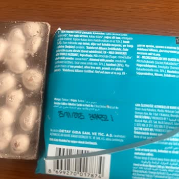 Sevilen Markanın Çikolatası Mide Ağrısına Sebep Oldu