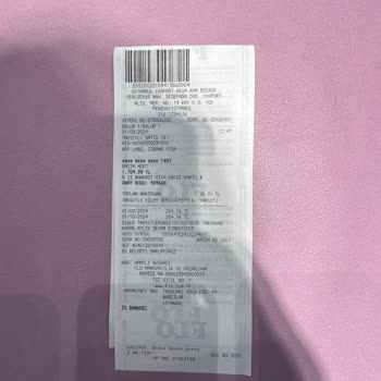 Reebok Ayakkabıda 2 Ayda Soyulma Ve Açılma Sorunu