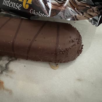 Browni Ürünü İçinden Çıkan Kurt Şoku