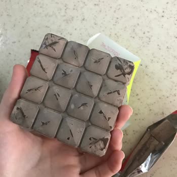 Küflü Çikolata Şoku: Güvendiğimiz Markadan Hayal Kırıklığı