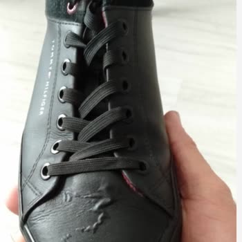 Tommy Hilfiger Ayakkabılarda Kalite Sorunu