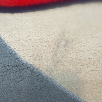 Yıkanmayan Halılar Ve Eksik Hizmet