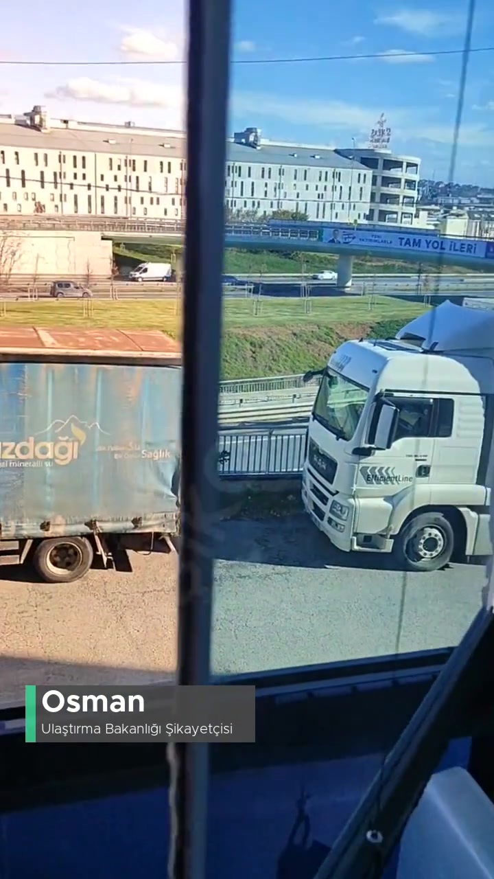 Ulaştırma Bakanlığı Beylikdüzü Yakuplu Başkent Caddesi Tır Garajı Oldu! videonun kapak resmi