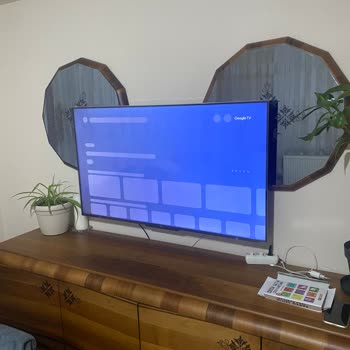 TCL QLED TV'de Sürekli Donma Ve Performans Sorunları