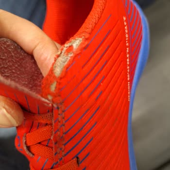 Kısa Sürede Aşınan Krampon Ve Top İçin Çözüm Bekliyorum