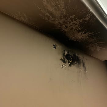 Samsung Klima Yangın Tehlikesi Ve Müşteri Hizmetleri Hayal Kırıklığı