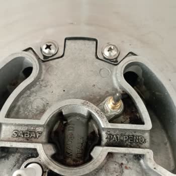 Teşhir Ürünü Mağduriyeti Ve İlgisizlik