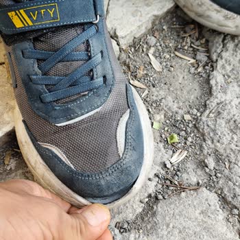 Deichmann'dan Aldığım Ayakkabı 1 Ayda Açıldı