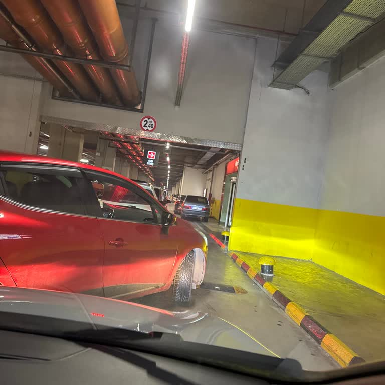 Ankamall Otoparkında Trafik Çilesi