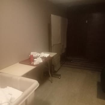 Ramada Samsun'da Asansör Ve Hizmet Sorunları