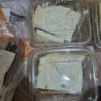 Yanlış Malzemelerle Gelen Tatlı Ve Köfte Siparişi