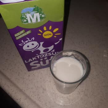Migros Laktozsuz Süt: Beklenmedik Renk Ve Tat Sorunu
