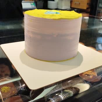 Doğum Günü Pastasında Büyük Hayal Kırıklığı