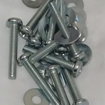 Eskişehir Çilingir Kaner Kilitçi'de  Sunta Vidası Sorunu!