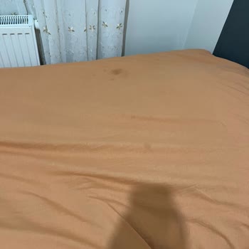 Nevresim Takımında Çıkmayan Lekeler