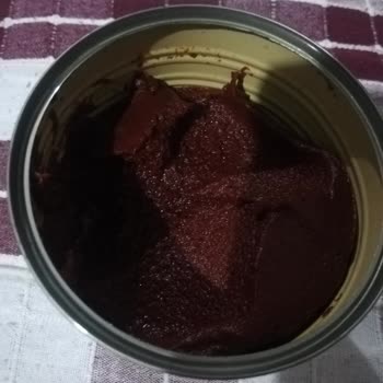 Tat Salça İle Renk Ve Tat Sorunu