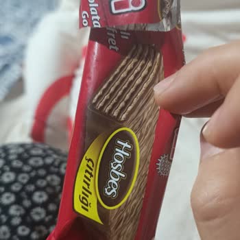 Bozuk Çikolatalı Gofretler Ve İlgisiz Müşteri Hizmetleri
