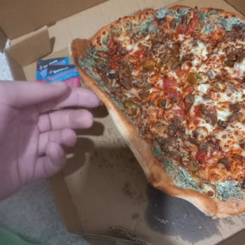 Domino's Pizza Siparişlerinde Sürekli Yanlışlık Ve Gecikme