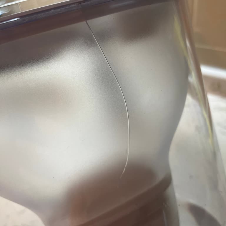 Brita Style XL: Filtre Takarken Hazne Çatladı, Yardım Bekliyorum