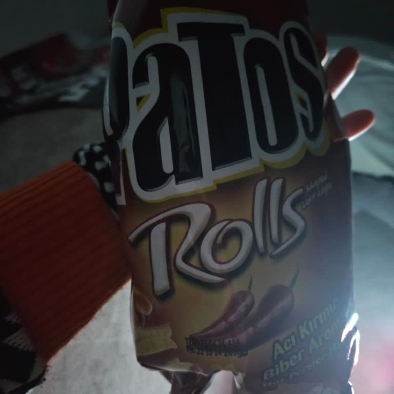 Sert Cips Deneyimi: Taş Gibi Patos Rolls